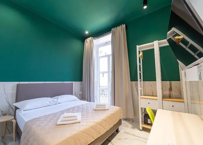 Medina Art & Lifestyle H., By Clapa Group Dislocated Hospitality נאפולי