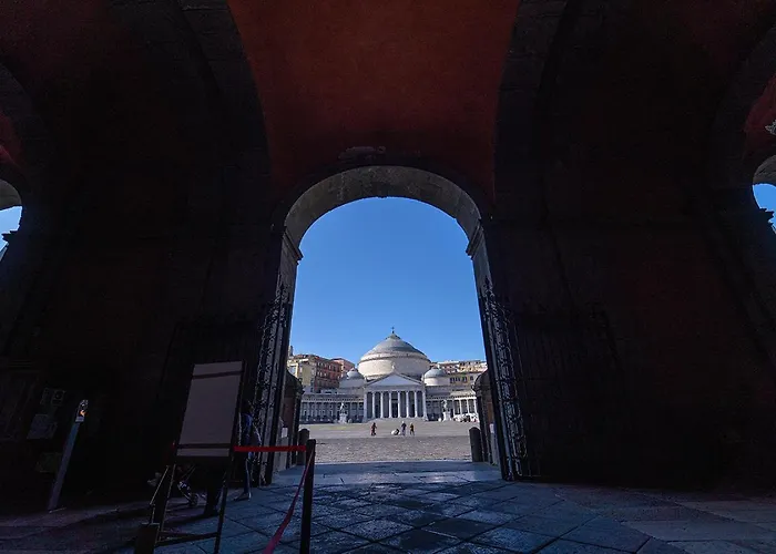 Medina Art & Lifestyle H., By Clapa Group Dislocated Hospitality בית הארחה נאפולי